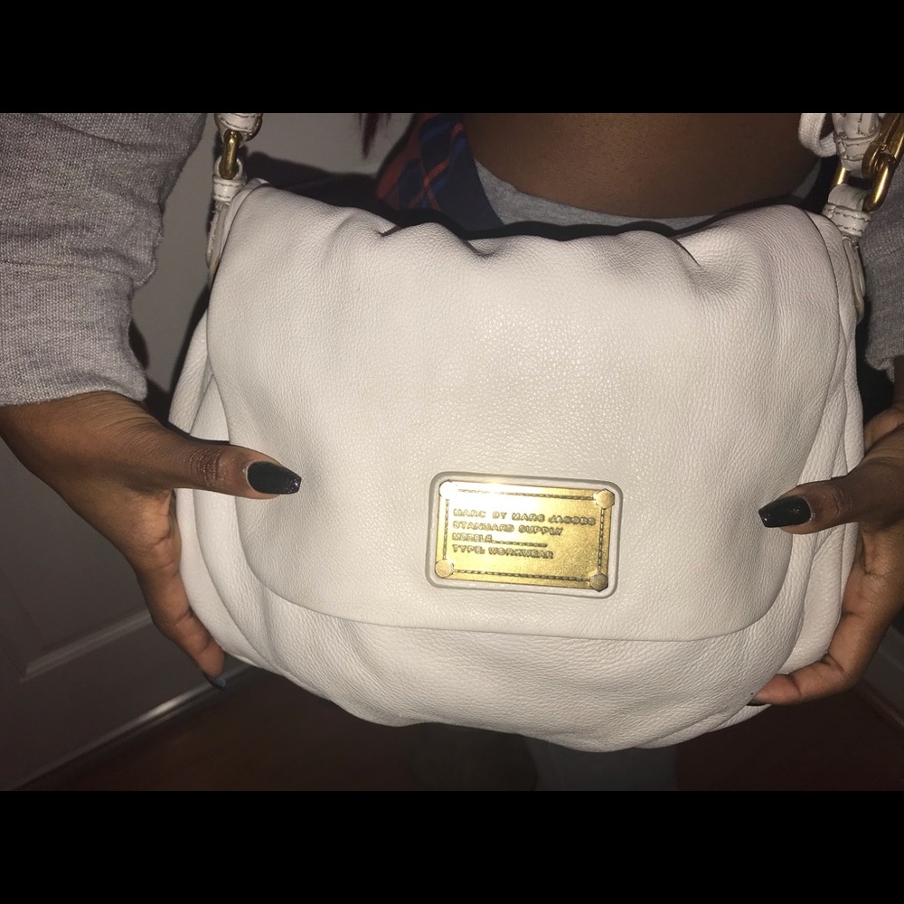 Marc Jacobs gray crossbody purse